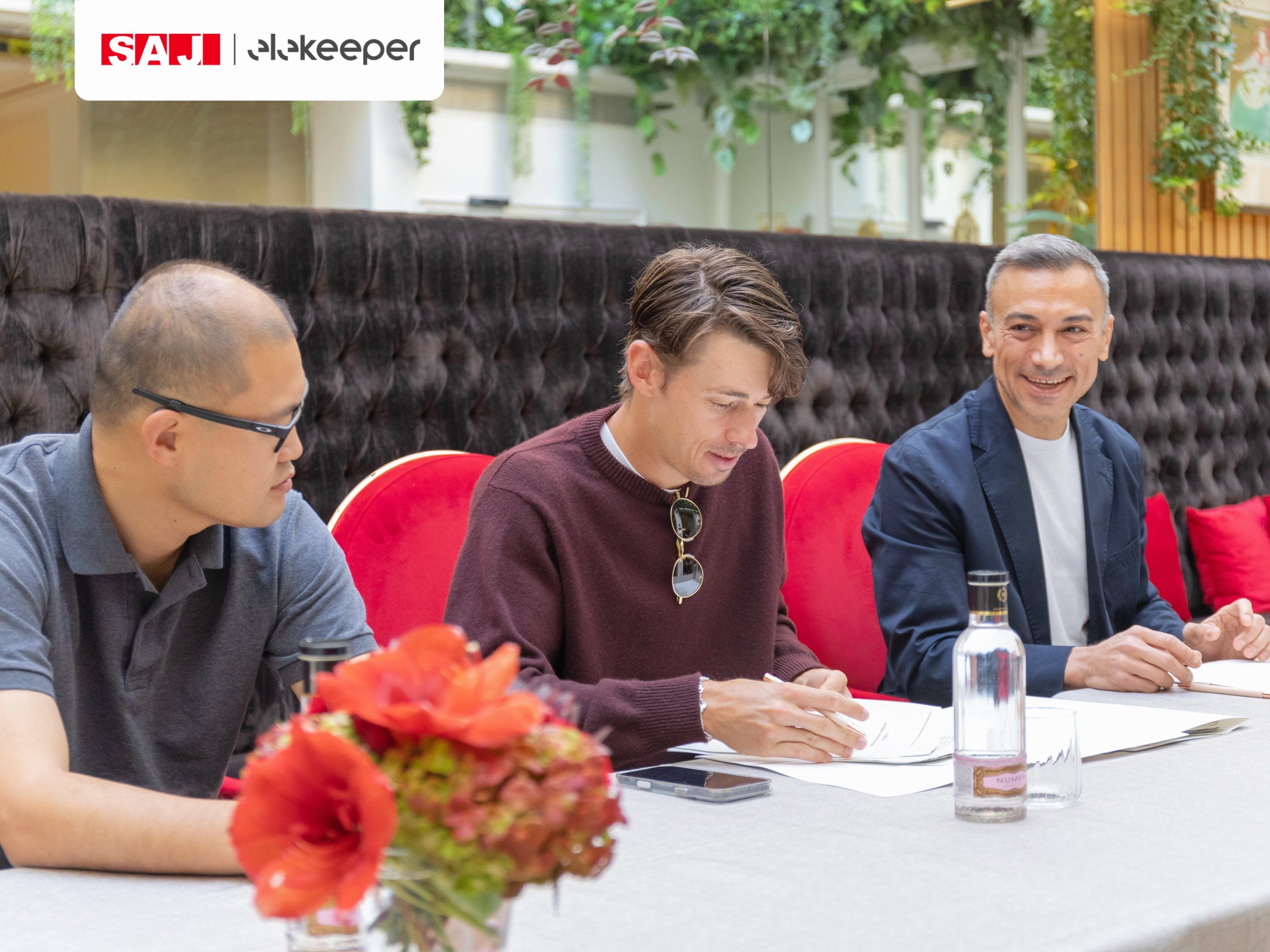 34dcda8f-0d86-40a0-89df-c0102df077e2