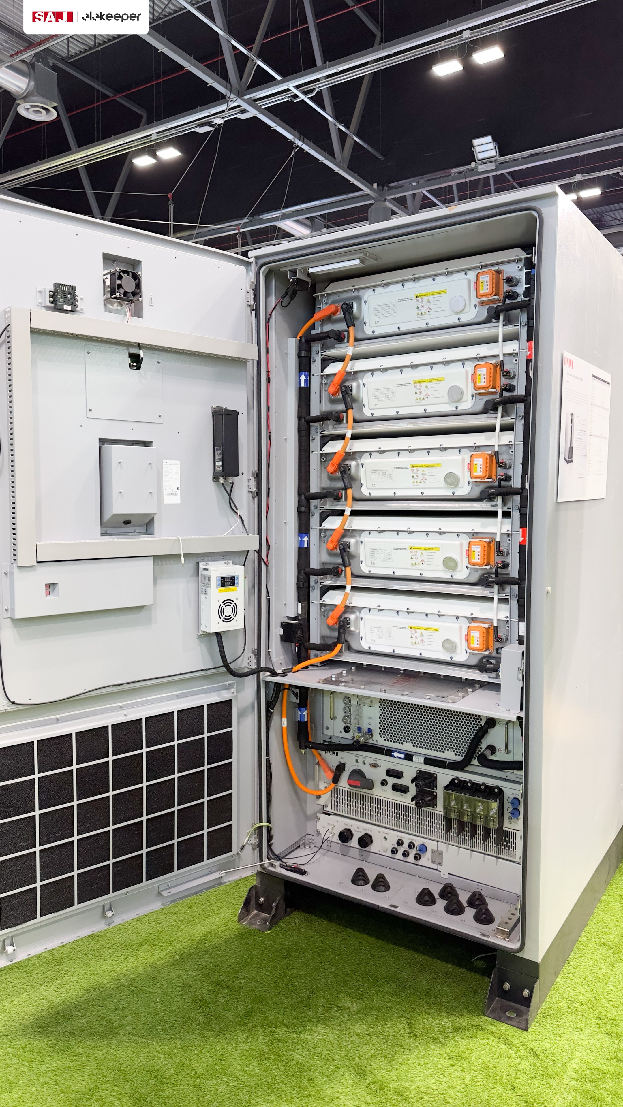 e9f86f92-df8b-43b8-9914-c6aaa4662ea8-1